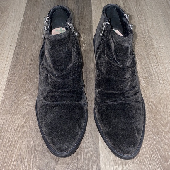 Blowfish Suede Short Boots (Booties) - Picture 5 of 6